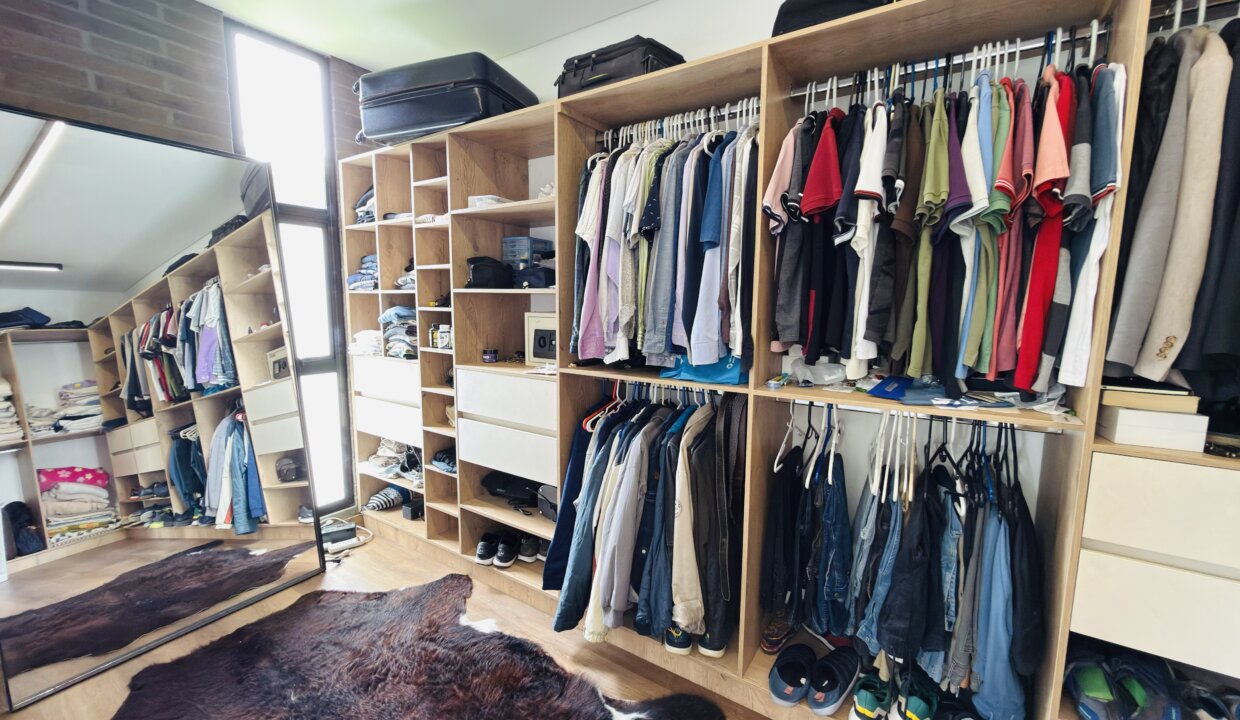 Photo Oct 30 2025, 11 46 20 AM