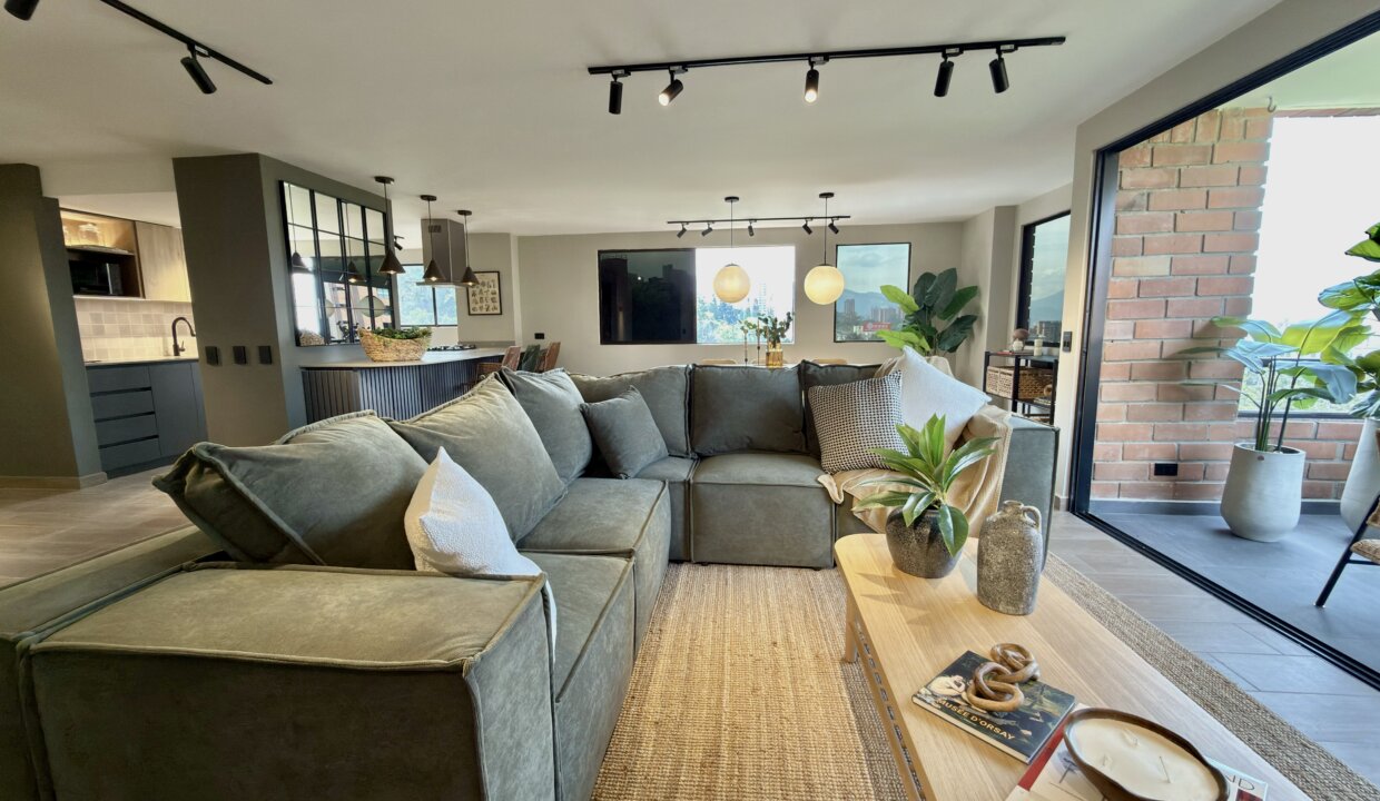 Image_20251111_1042_23_119