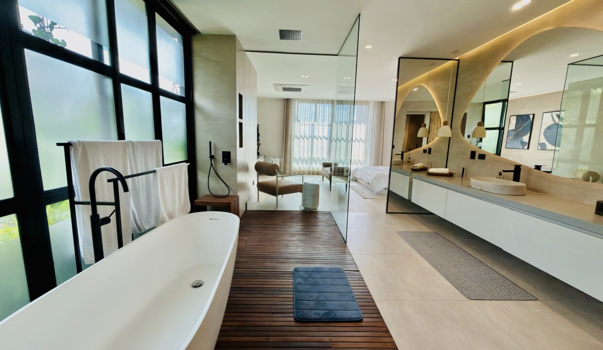 Photo Nov 05 2025, 2 35 16 PM