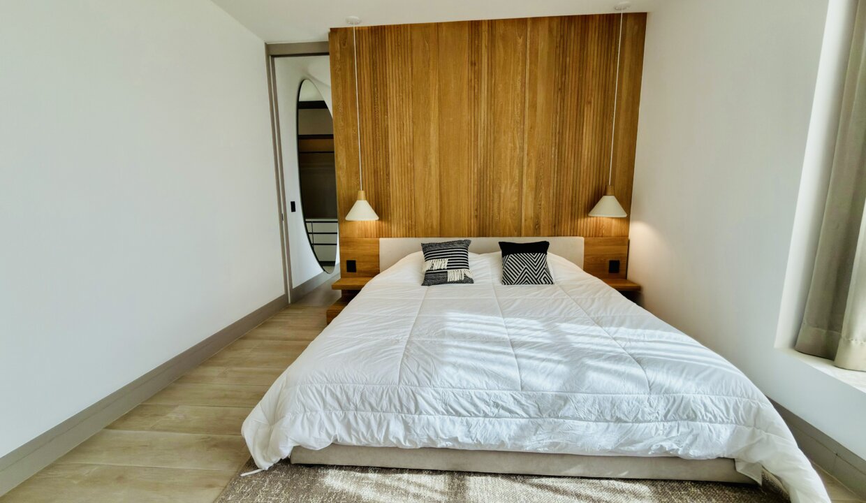 Photo Nov 05 2025, 2 36 40 PM