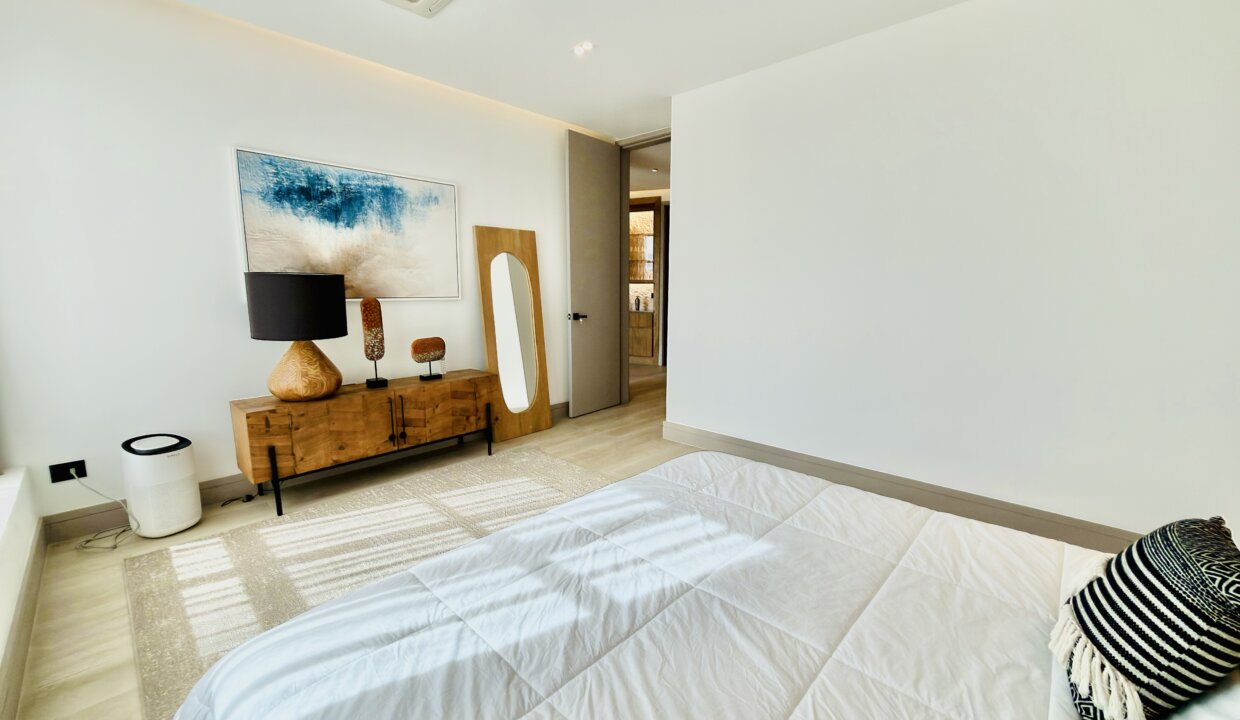 Photo Nov 05 2025, 2 36 49 PM