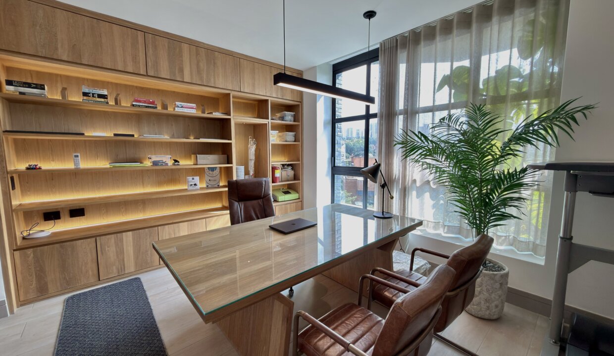 Photo Nov 05 2025, 2 38 41 PM