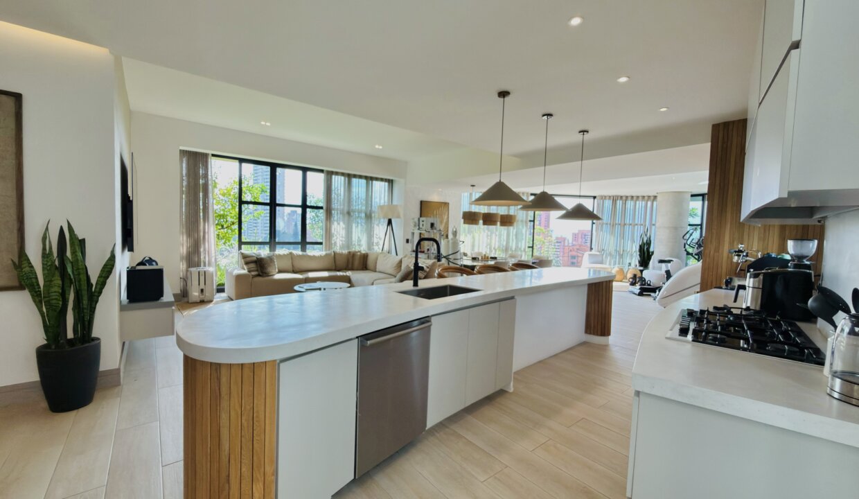 Photo Nov 05 2025, 2 39 46 PM