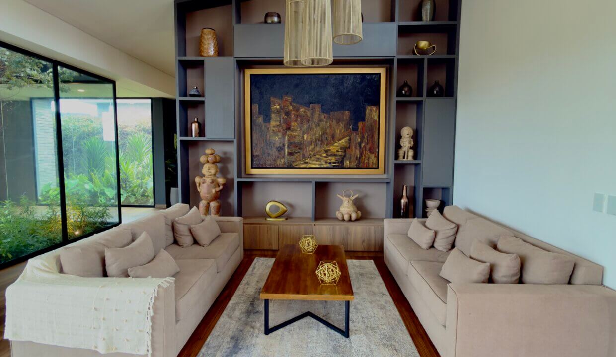 Photo Nov 06 2025, 11 28 30 AM