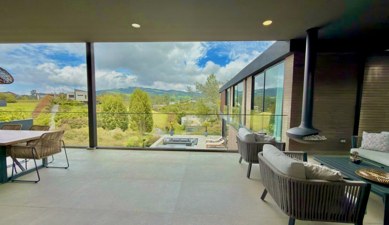 Photo Nov 06 2025, 11 29 39 AM (1)