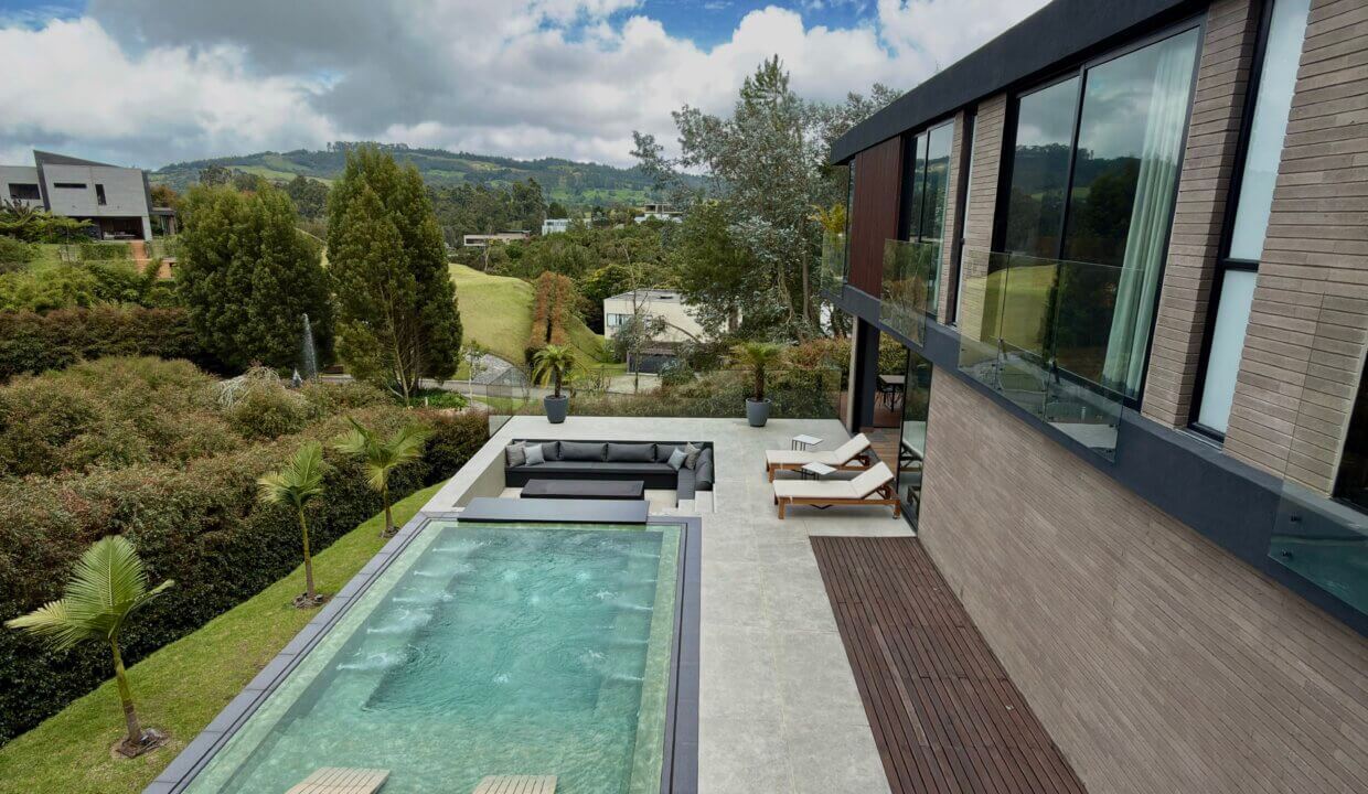 Photo Nov 06 2025, 11 30 59 AM