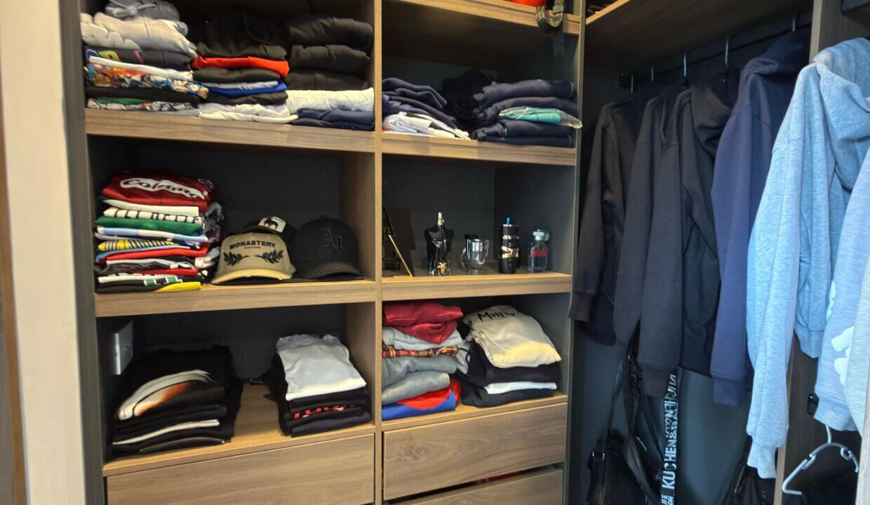 Photo Nov 06 2025, 11 33 27 AM