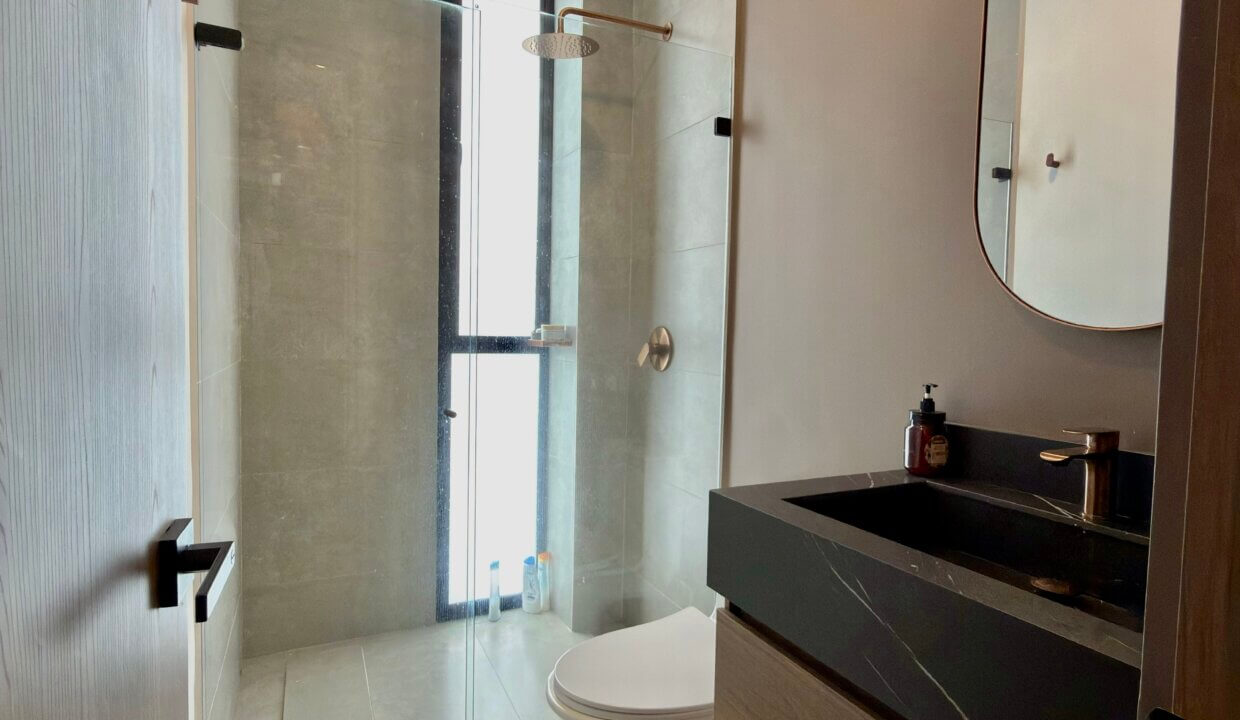 Photo Nov 06 2025, 11 33 38 AM