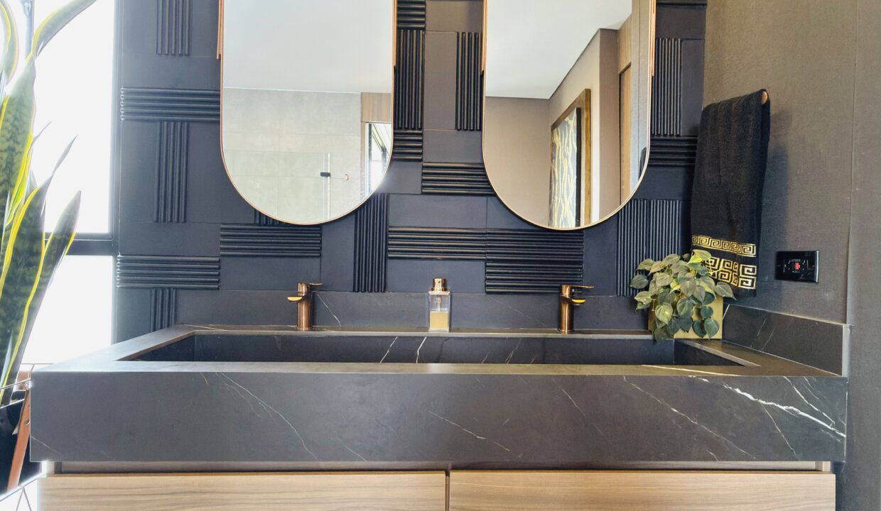 Photo Nov 06 2025, 11 37 19 AM