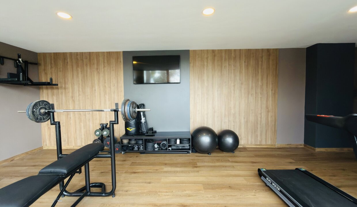 Photo Nov 06 2025, 11 48 40 AM