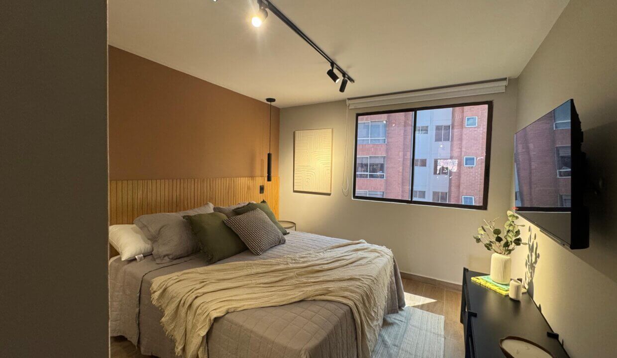 aaa9bc93-3df3-4873-9543-719872dbe4ca