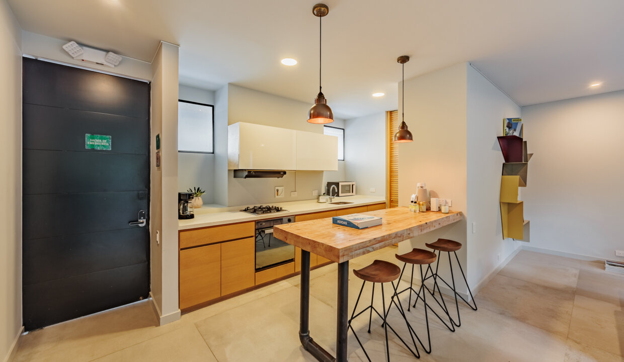 9639c6c8-053f-43a4-830e-c229ccd1665f