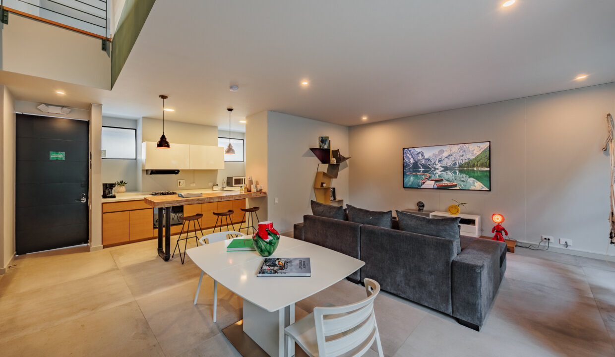 c78eff3b-aeb7-431f-aec6-e7448eb5c593