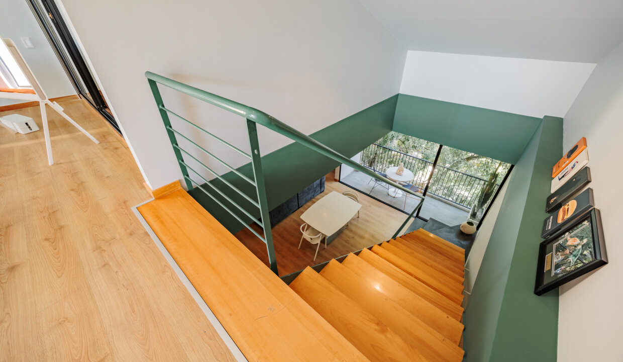 ec16b39f-b9b2-4532-bbd9-bb4a2a305926