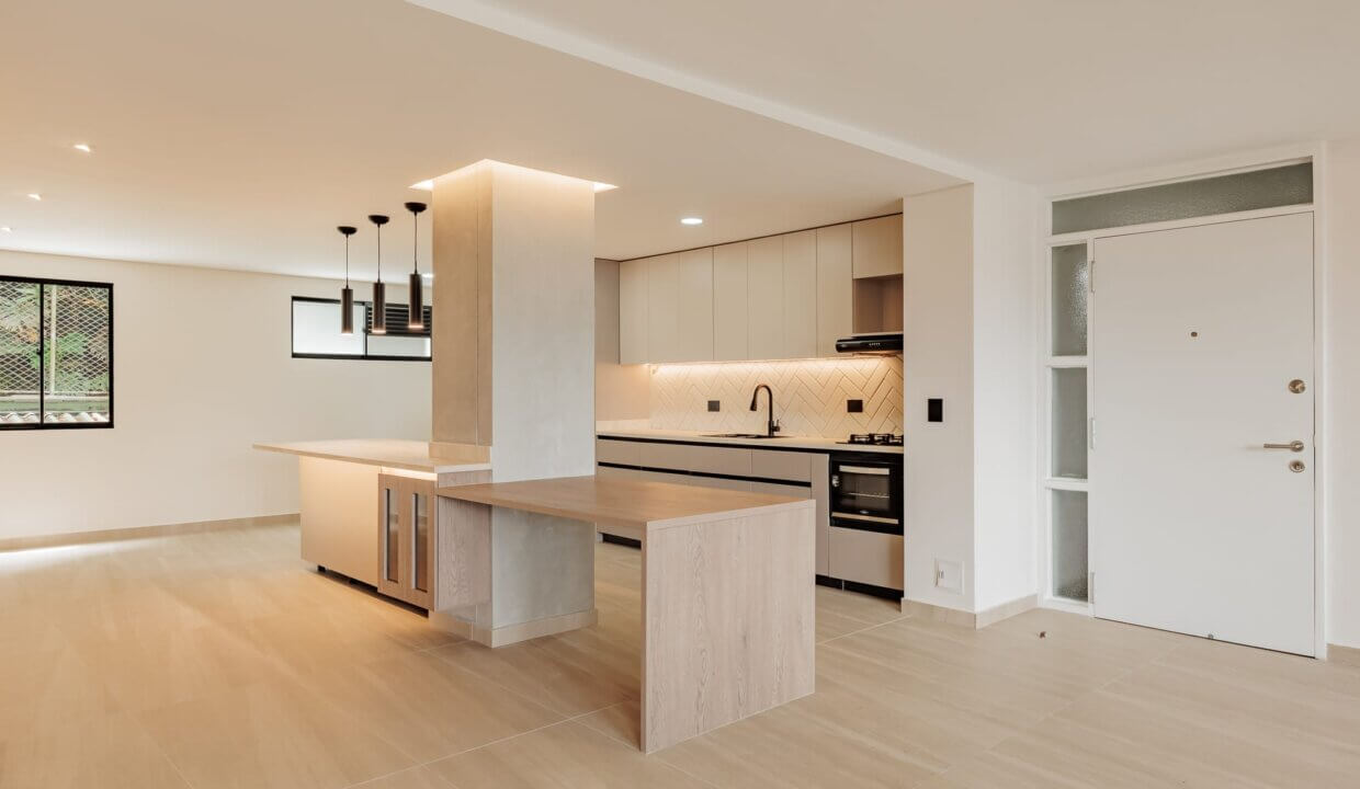 WhatsApp Image 2026-03-12 at 5.55.34 PM (1)